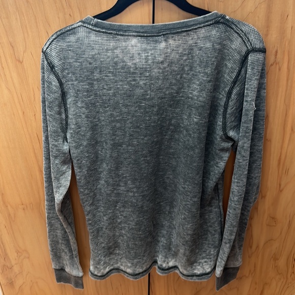 Waffle Knit Long Sleeve Jeep w/ Dog Shirt - Picture 3 of 3